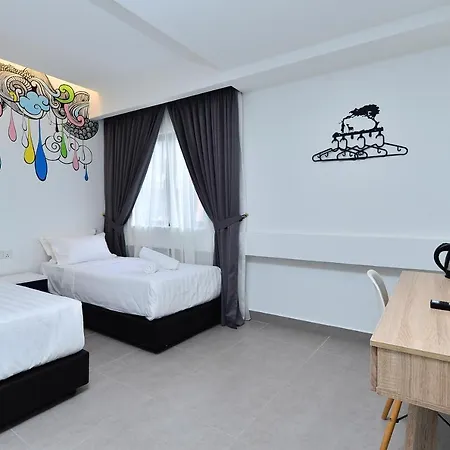Smile Hotel Shah Alam Seksyen 9 Exterior photo